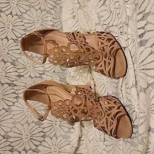 Klub Nico 4" high heel nude cutout leather strap sandal